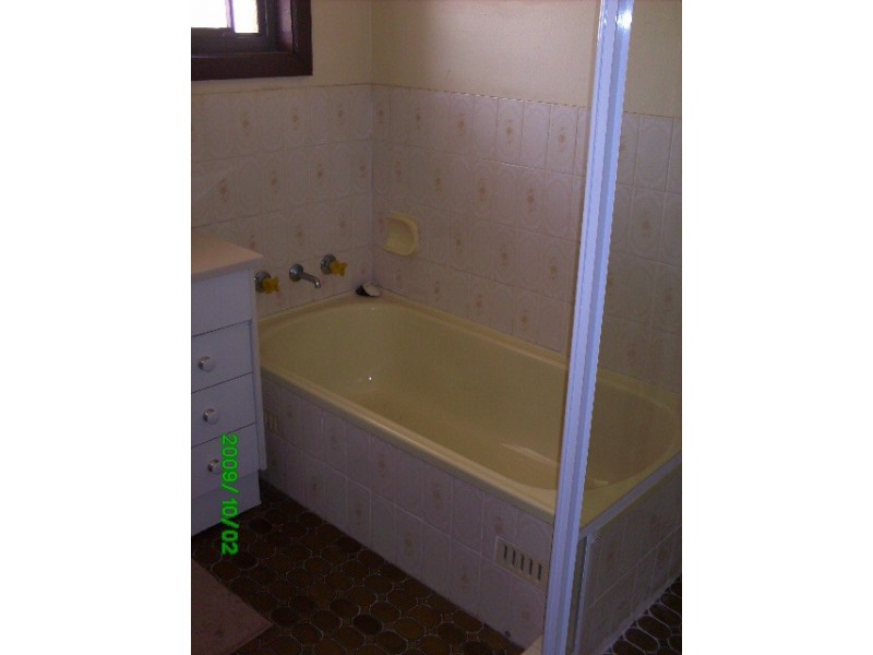 3 Lakeview Parade, Primbee NSW 2502