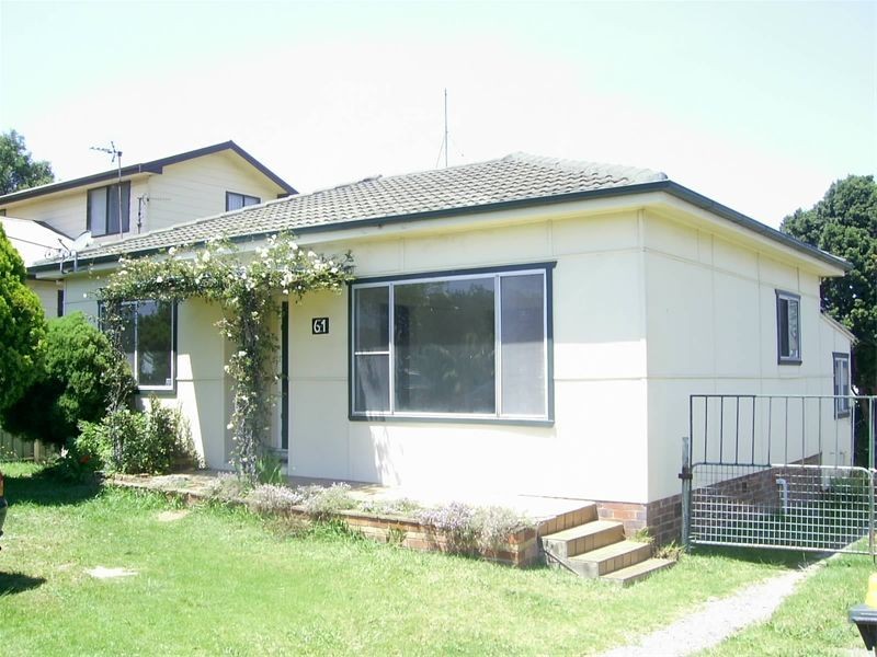 61 Korrongulla Cres, Primbee NSW 2502