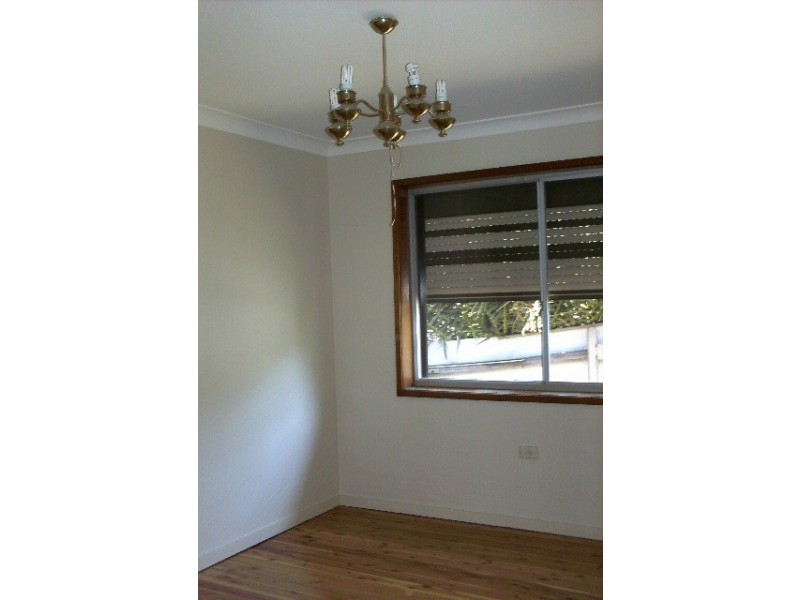 2/42 Robertson Street, Port Kembla NSW 2505