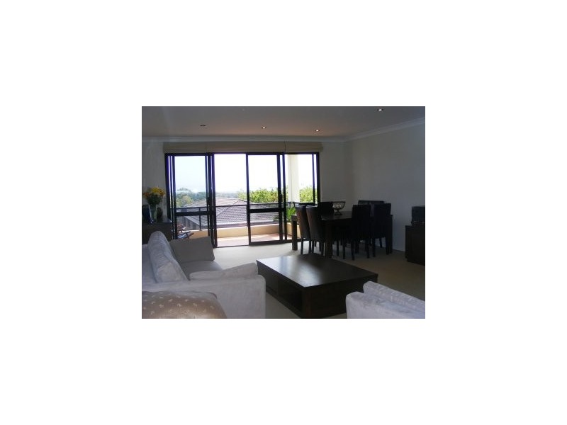 8/4-6 Wiseman Avenue, Wollongong NSW 2500