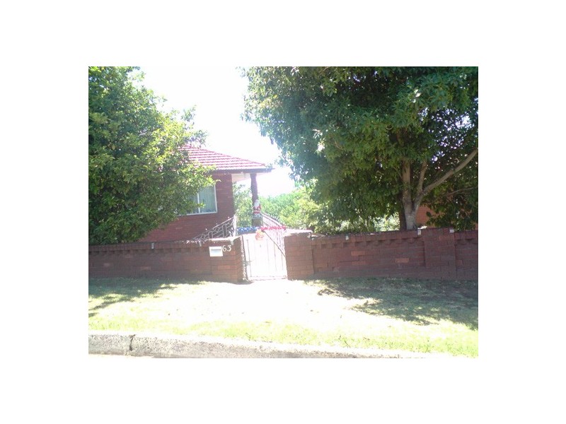 63 Denise Street, Lake Heights NSW 2502