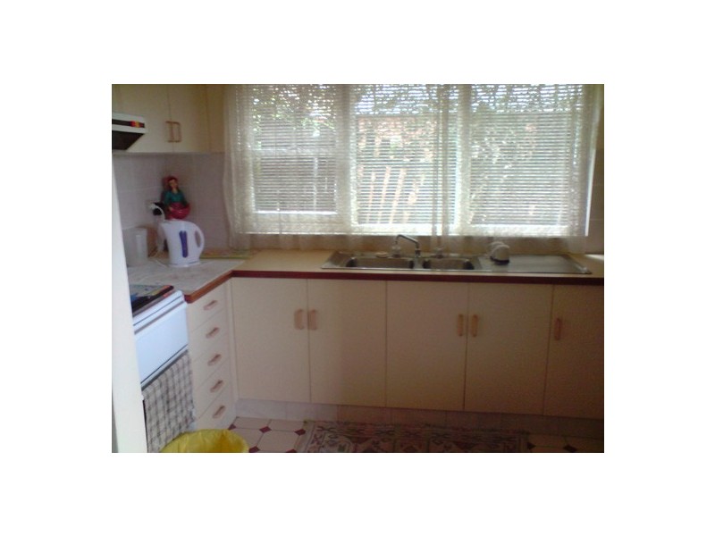 63 Denise Street, Lake Heights NSW 2502