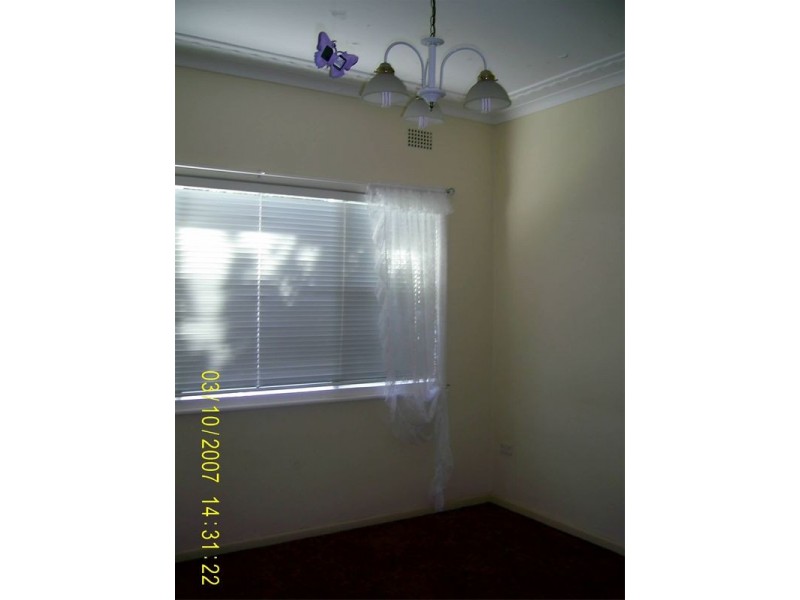63 Denise Street, Lake Heights NSW 2502