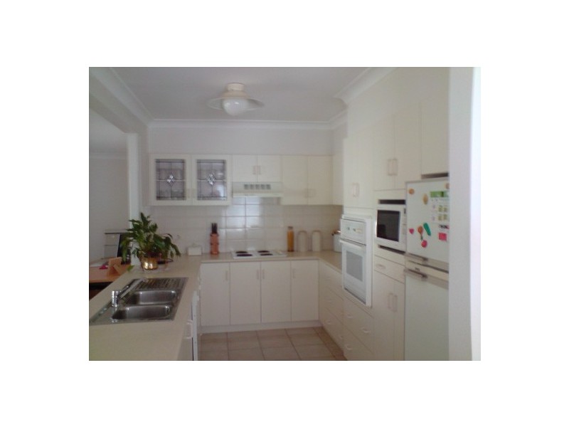 8 Cornwell Place, Berkeley NSW 2506
