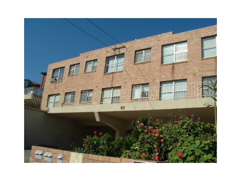 4/1 King Street, Warrawong NSW 2502