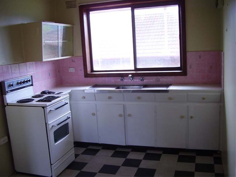 6/21 First Avenue, Warrawong NSW 2502