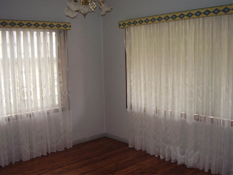 95 Denise Street, Lake Heights NSW 2502