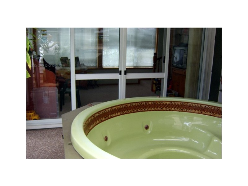 24 Vermont Road, Warrawong NSW 2502