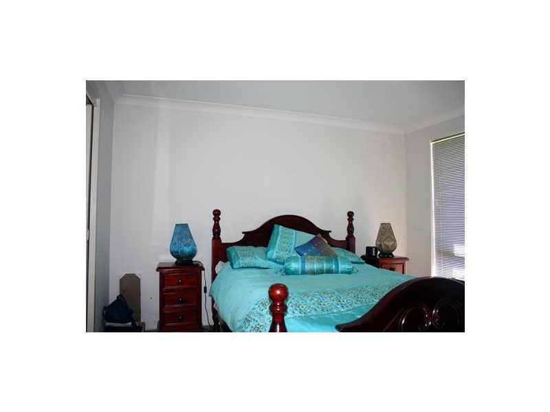 6a Hoskins Avenue, Warrawong NSW 2502