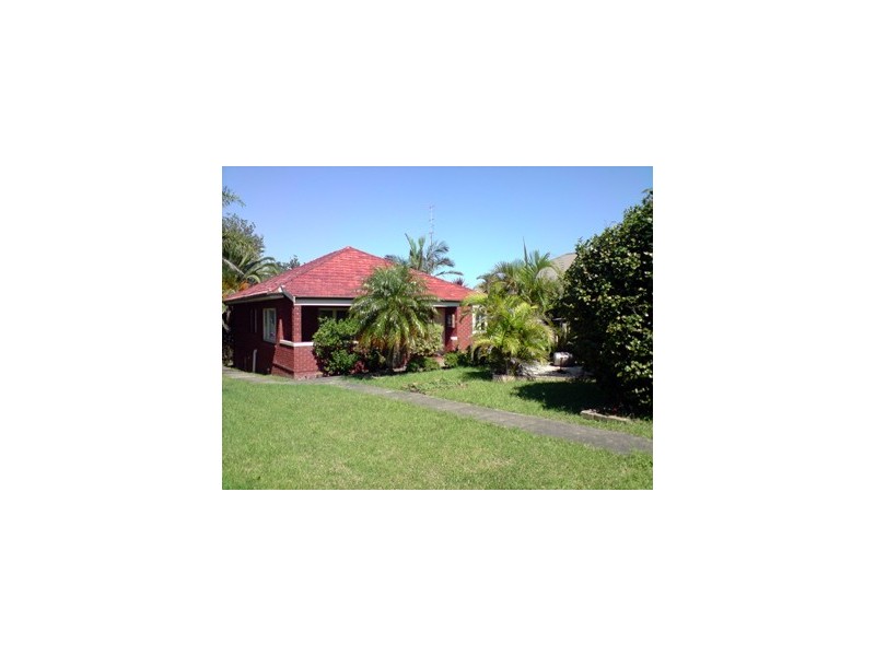 8 Primbee Crescent, Primbee NSW 2502