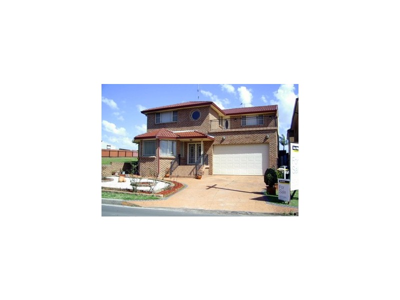 18 Shellharbour Road, Primbee NSW 2502