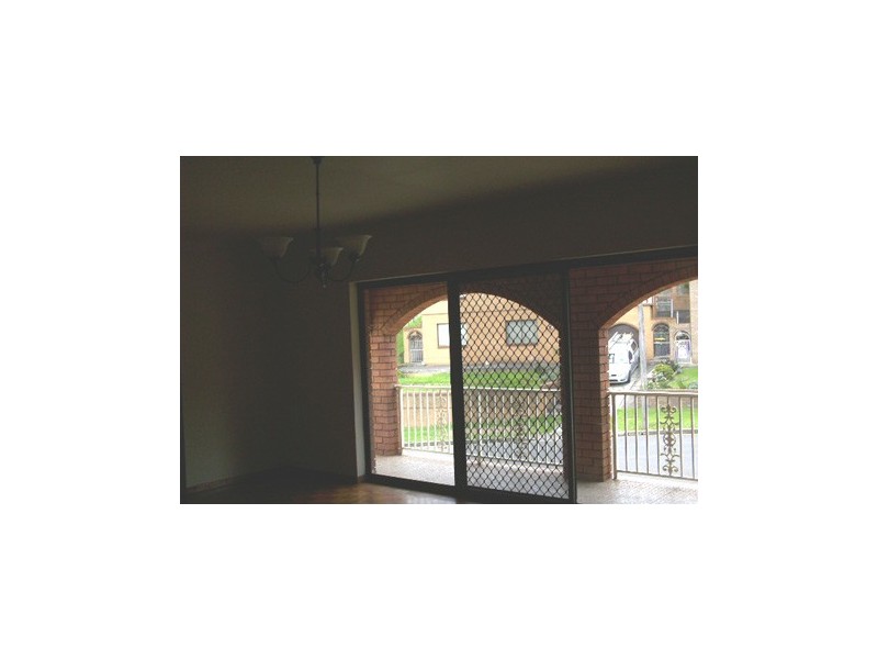 1 Jane Avenue, Warrawong NSW 2502