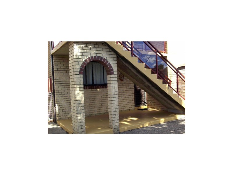 2/3 Lakeview Parade, Primbee NSW 2502