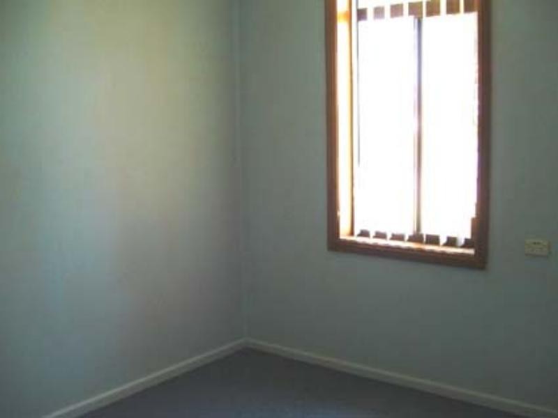 26 Barnes, Berkeley NSW 2506