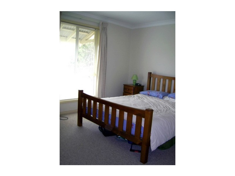 19 Whimbrel Avenue, Berkeley NSW 2506