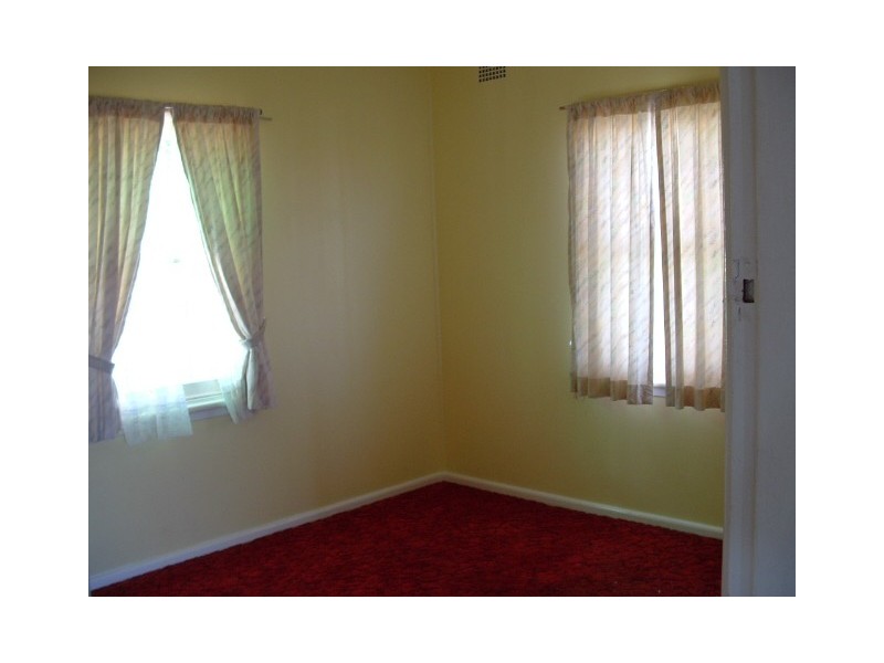 58 Denise Street, Lake Heights NSW 2502