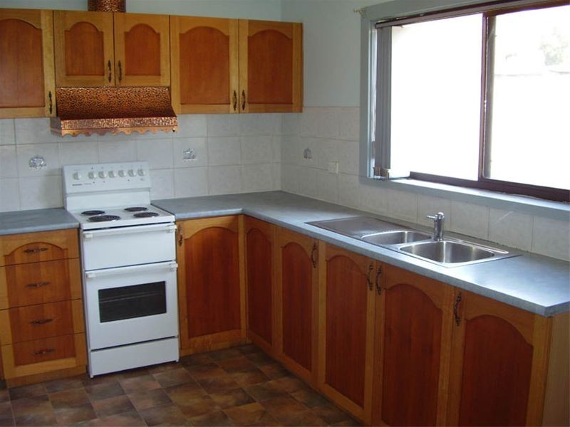 72 Ranchby Avenue, Lake Heights NSW 2502