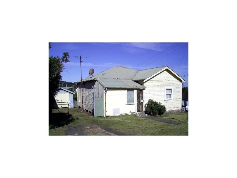 13 Quarry Street, Port Kembla NSW 2505