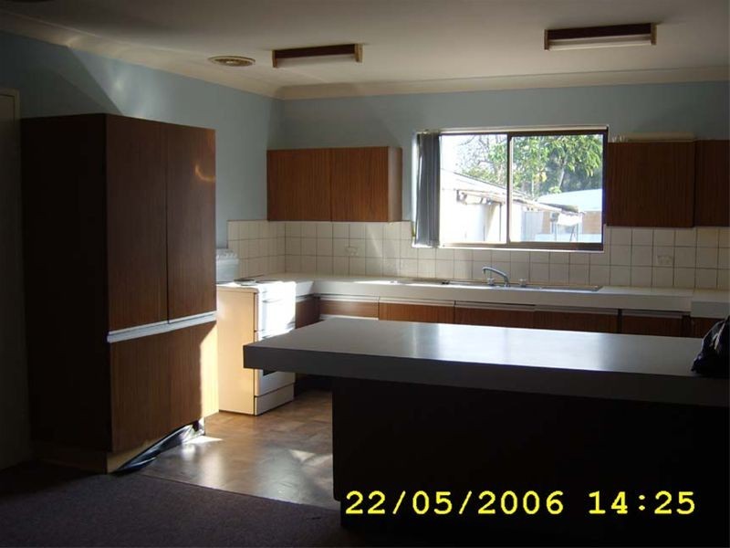 13 Cedar Avenue, Windang NSW 2528