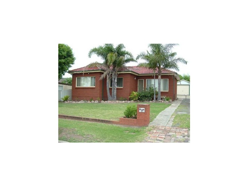 8 Abelia Street, Barrack Heights NSW 2528