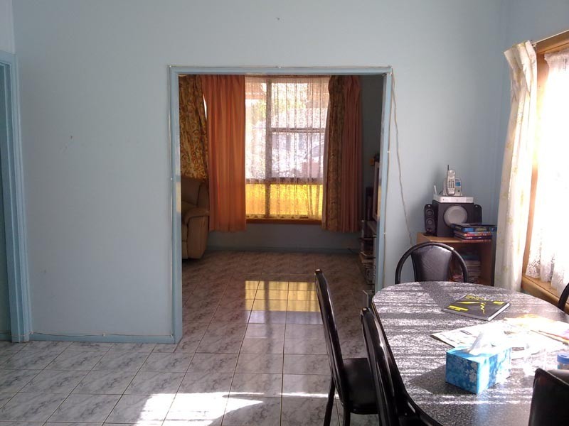 89 Weringa, Lake Heights NSW 2502