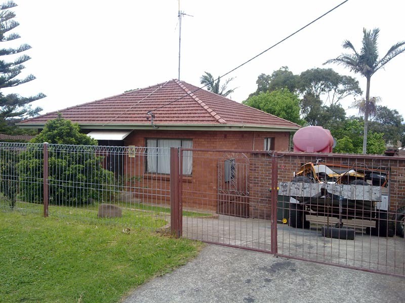 34 Jackson Avenue, Warrawong NSW 2502