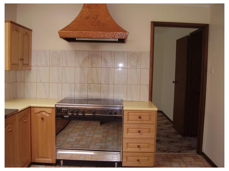 341 Farmborough Road, Farmborough Heights NSW 2526