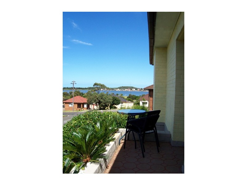 68 Lee Street, Warrawong NSW 2502