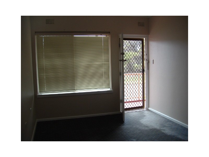 8/1 Olympic Boulevarde, Port Kembla NSW 2505