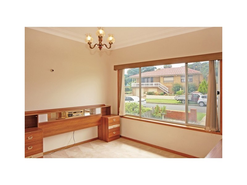 8 Griffiths Street, Port Kembla NSW 2505