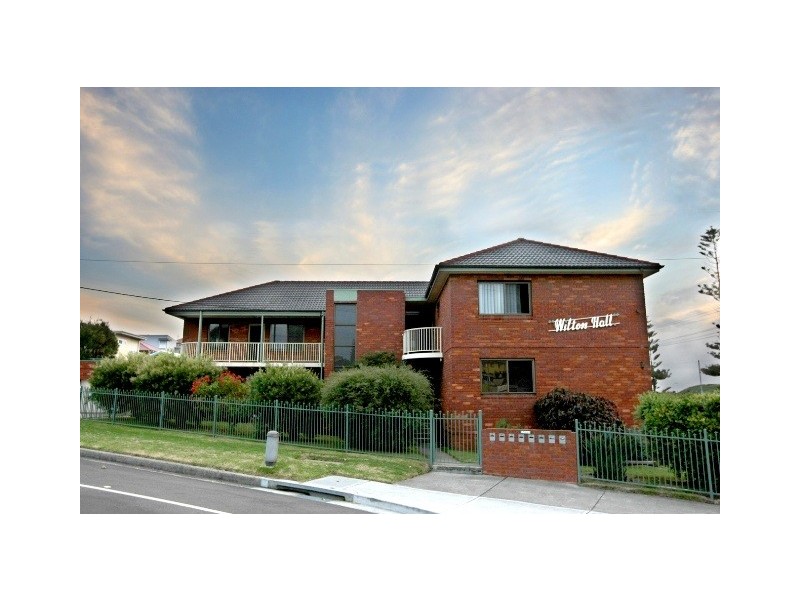 8/1 Olympic Boulevarde, Port Kembla NSW 2505
