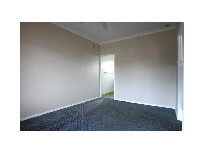 8/1 Olympic Boulevarde, Port Kembla NSW 2505