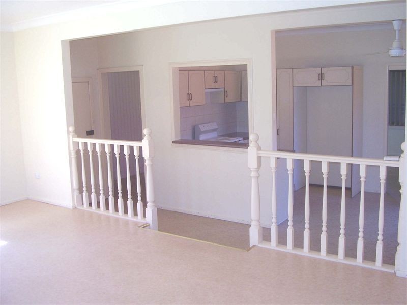 Lake Heights NSW 2502