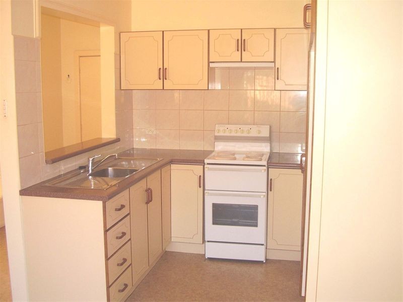 Lake Heights NSW 2502