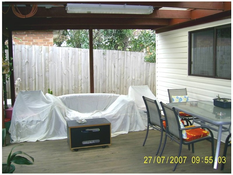 Lake Heights NSW 2502