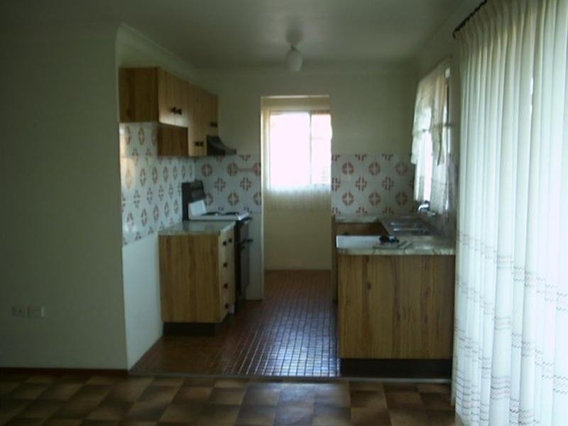 Lake Heights NSW 2502