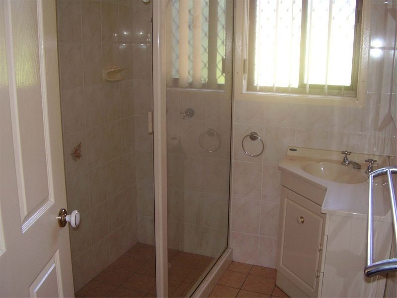 Lake Heights NSW 2502
