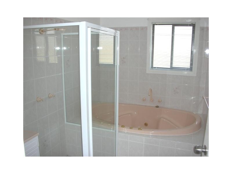 7  Overhill Road, Primbee NSW 2502