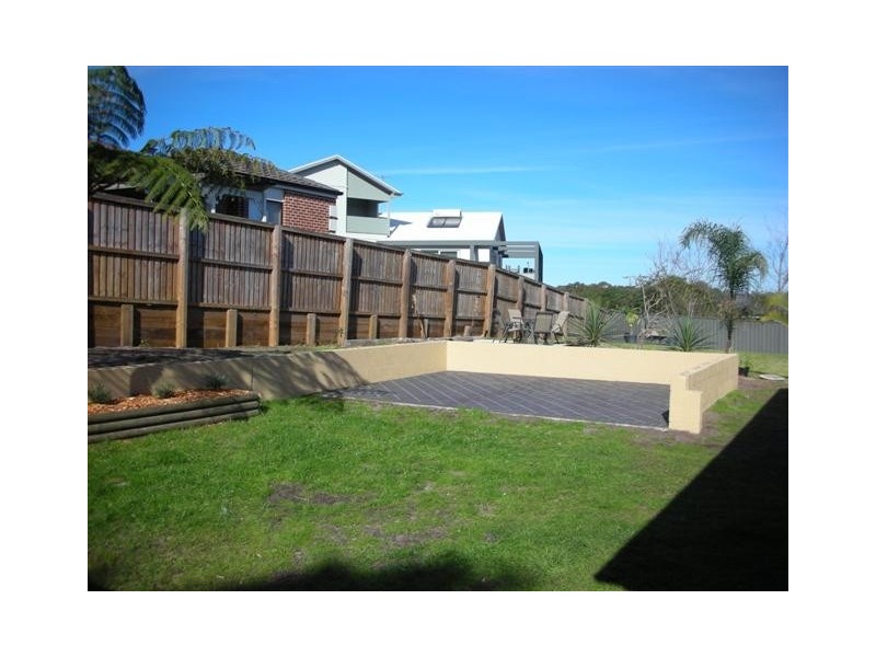 7  Overhill Road, Primbee NSW 2502