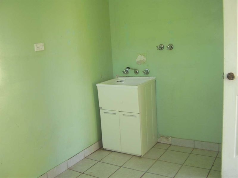 138  Lake Avenue, Cringila NSW 2502