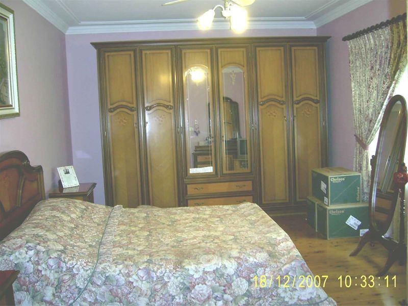 Lake Heights NSW 2502