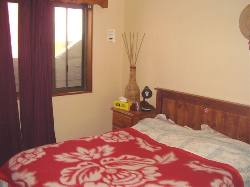 Lake Heights NSW 2502