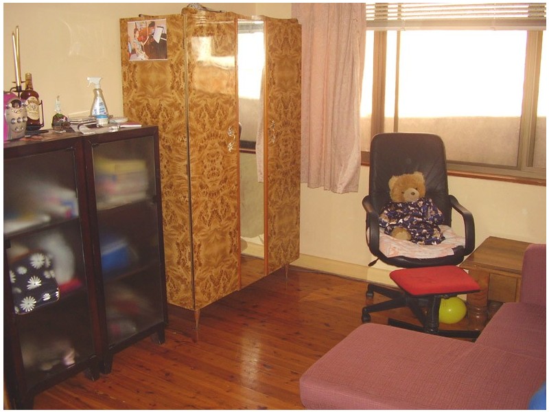 Lake Heights NSW 2502