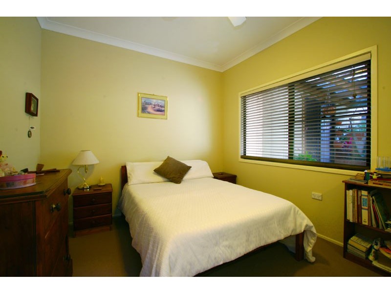 Lake Heights NSW 2502