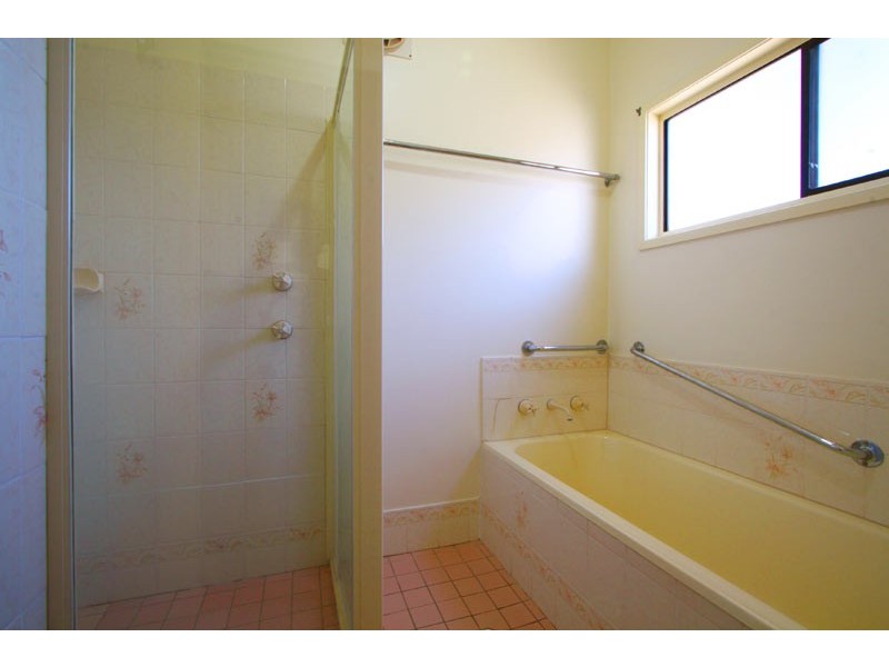 Lake Heights NSW 2502