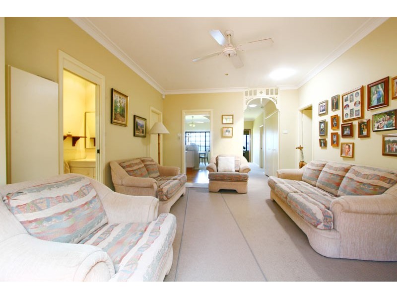 Lake Heights NSW 2502