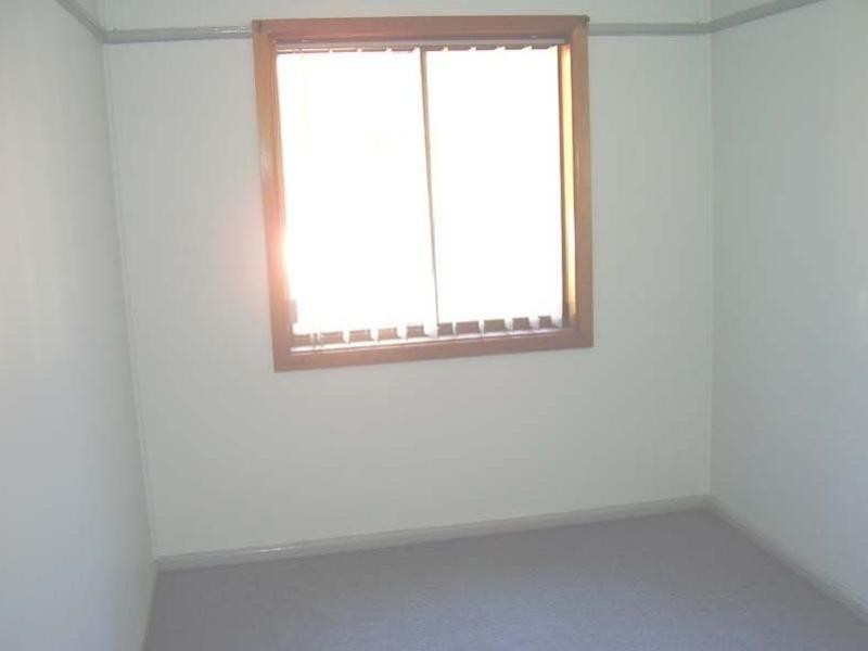 Lake Heights NSW 2502