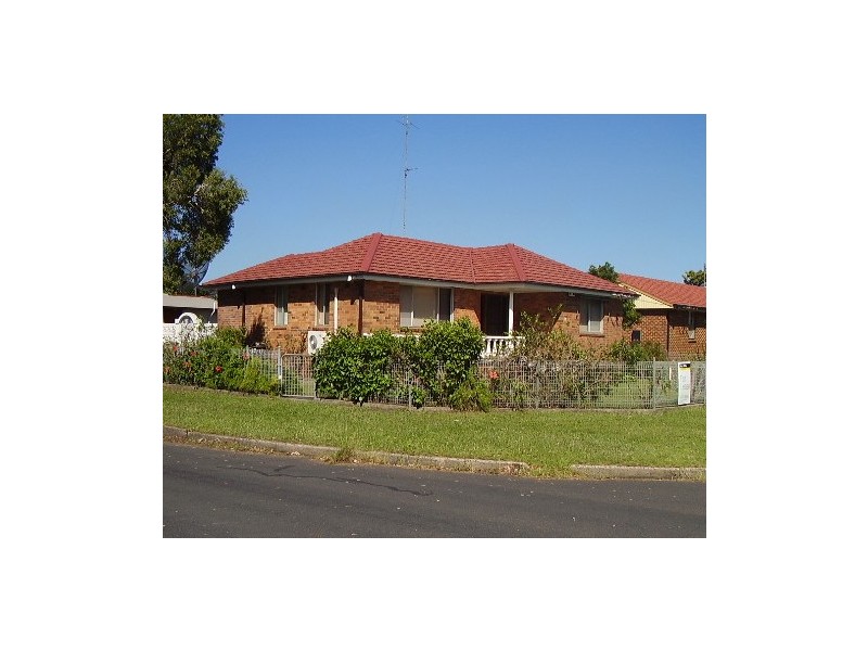 12  Wilkinson Street, Berkeley NSW 2506