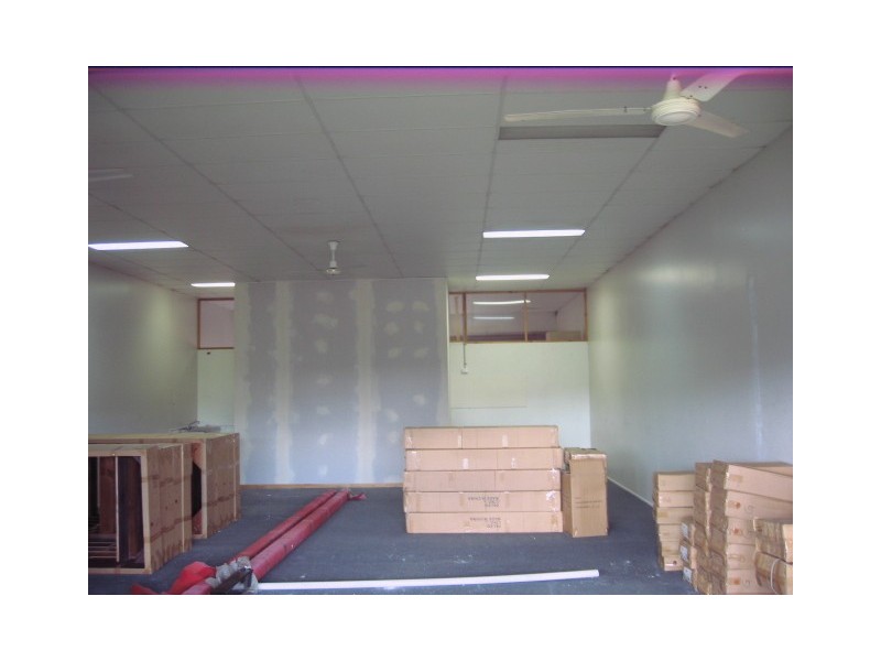 Level Grou Shop4  Newell Street, Cairns QLD 4870