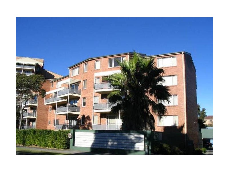 55/1-7 Gloucester Place, Kensington NSW 2033